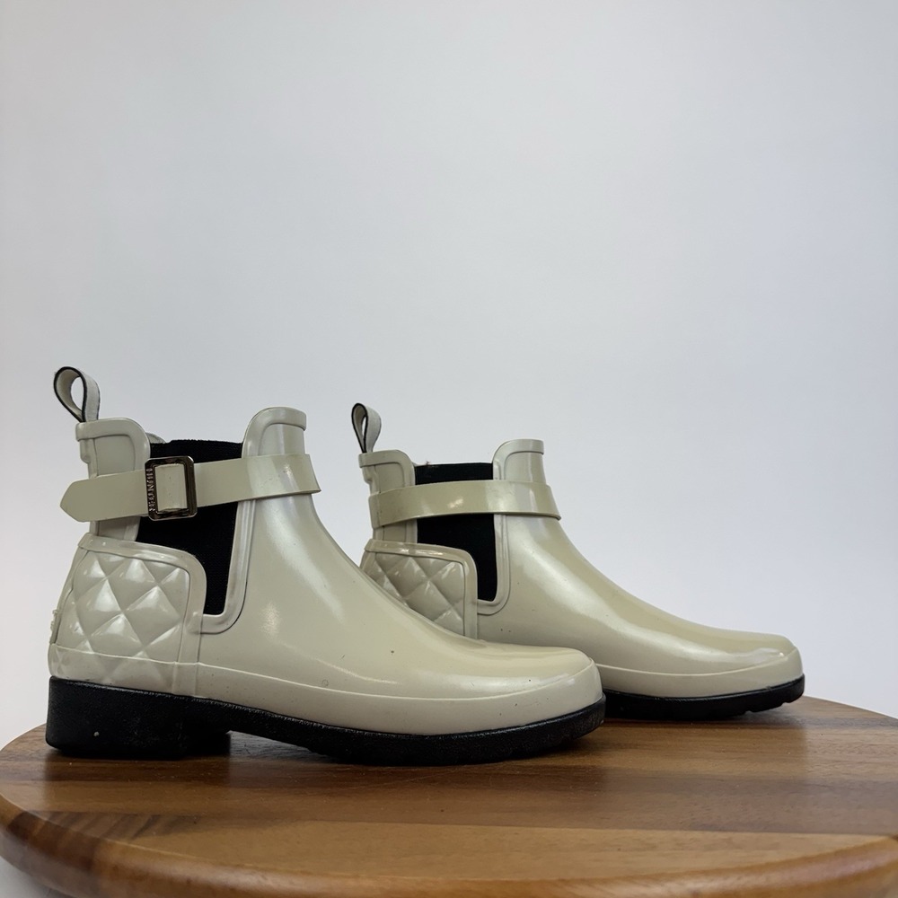 Womens Hunter Refined Quilted Gloss Beige Buckle Chelsea Ankle‎ Boots Size 7 M